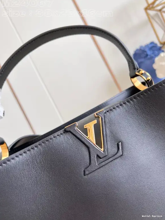 Cheap GM Souple-38*23*16CM LOUIS VUITTON Capucines 0524